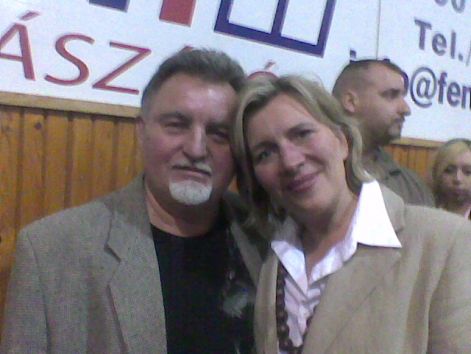 morvai_krisztina_es_az_elnokunk.jpg